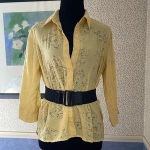 Ladies, quarter sleeve button blouse